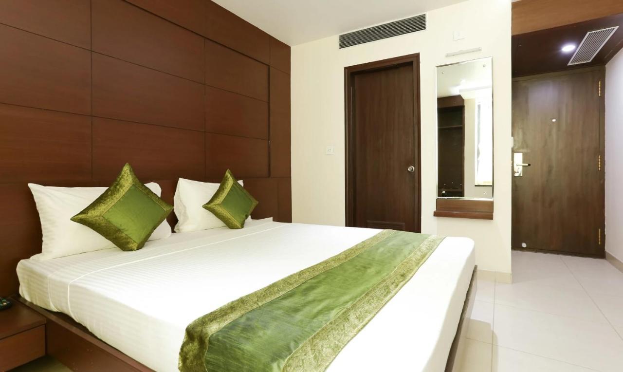 Venkys Stay Inn Udupi Bagian luar foto